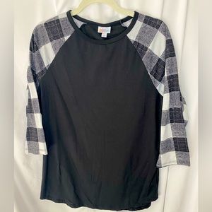 Lularoe 3/4 Sleeve Black and White Plaid Raglan Tee